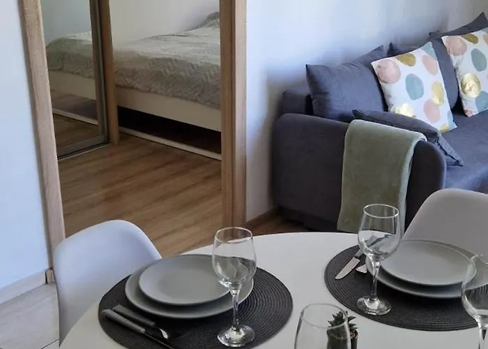 Cosy Apartment W Poblizu Tauron Arena